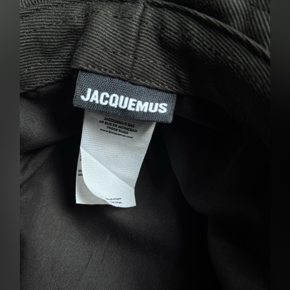 JACQUEMUS Black Les Classiques 'The Artichaut' Bucket Hat - Picture 6 of 6